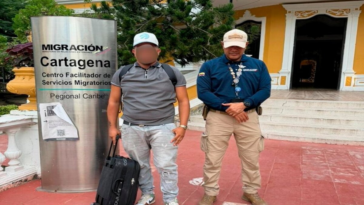 boletin-expulsion-dominicano-documentos-falsos-2.png