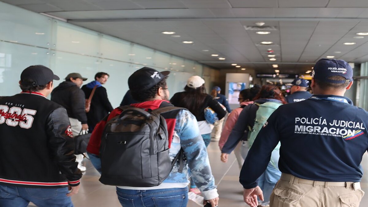 20 colombianos fueron rescatados en Camboya tras caer en una red de falsas promesas laborales